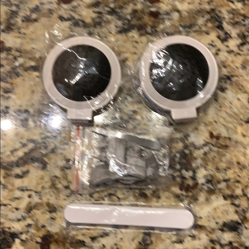 Bride Essentials Kit - Picture 5 of 8